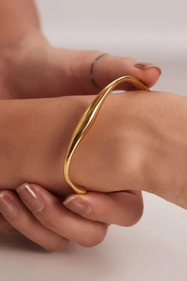Georgie | Gold Bangle Elegant Jewelry Bracelet