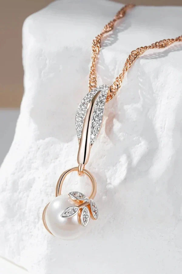 Natalie | Floral Pendant Gold Necklace