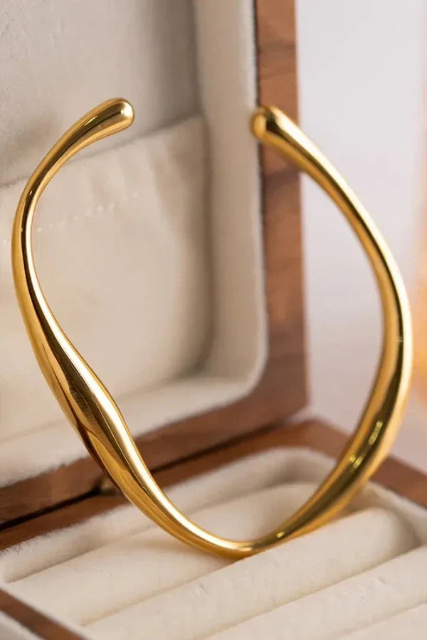 Georgie | Gold Bangle Elegant Jewelry Bracelet