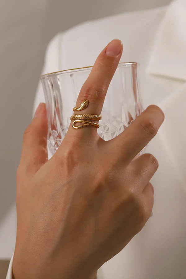 Harper | Venom Ring Striking Statement Piece