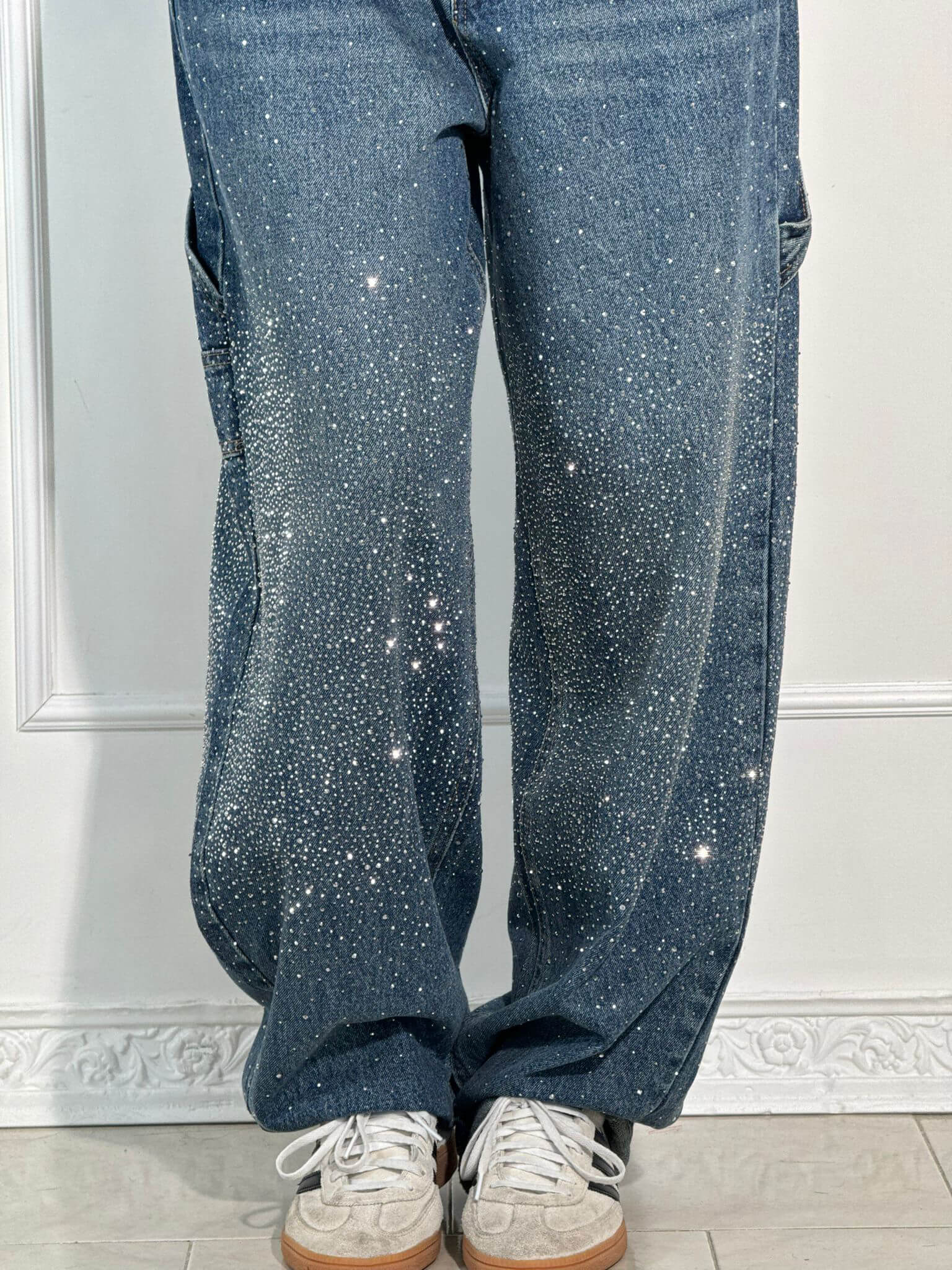 Sabbie | Diamond Jeans with Balloon Fit and Sparkling Details