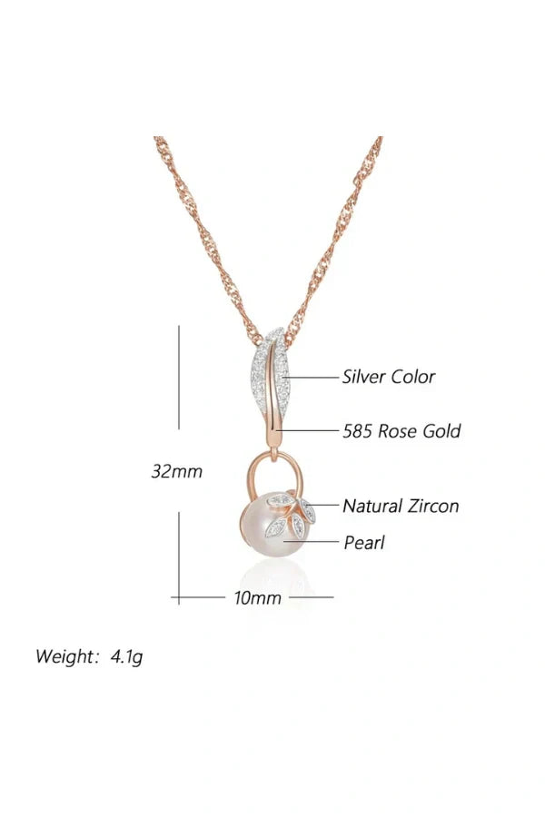 Natalie | Floral Pendant Gold Necklace