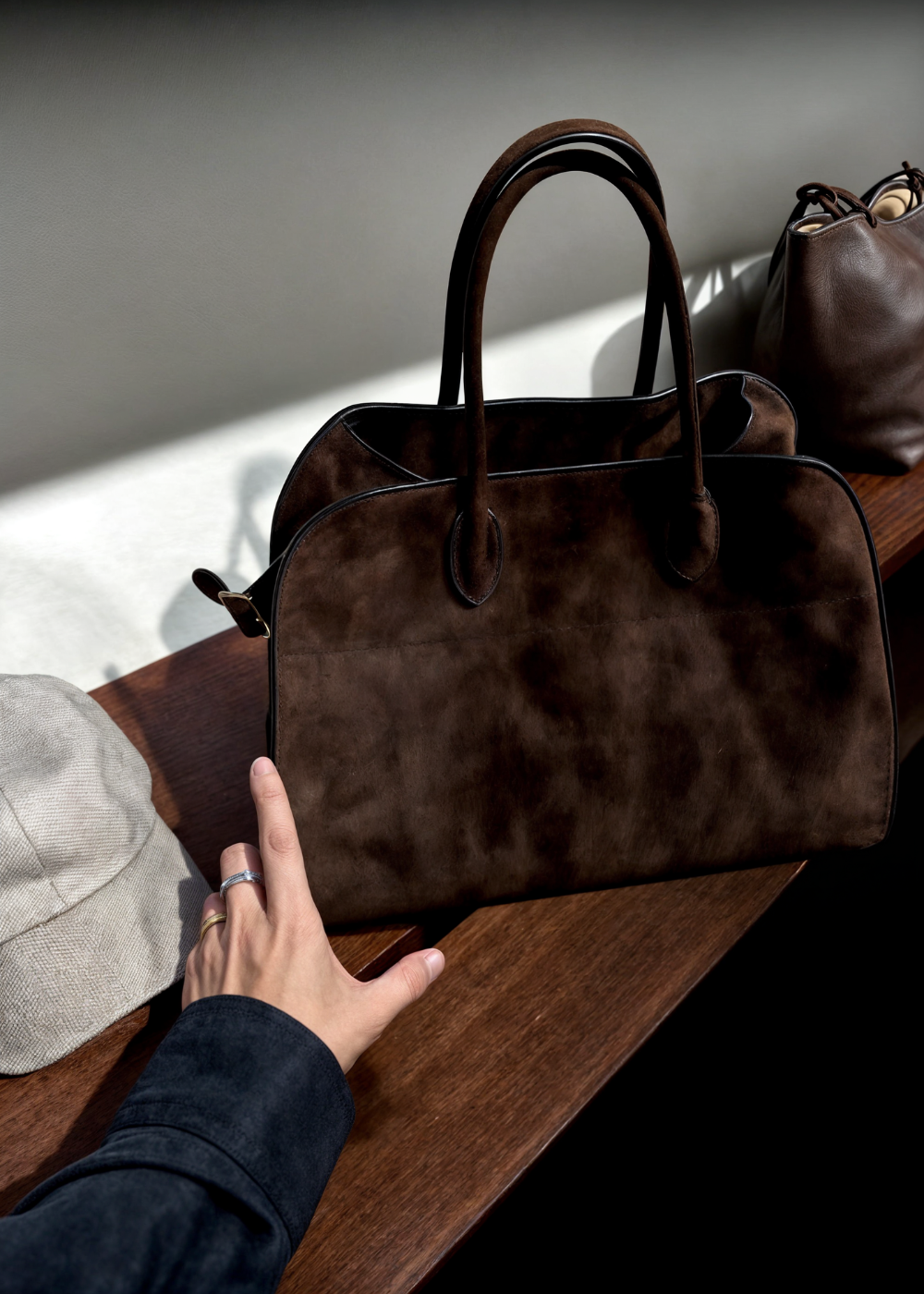 Auréra | Suede Shoulder Bag BB