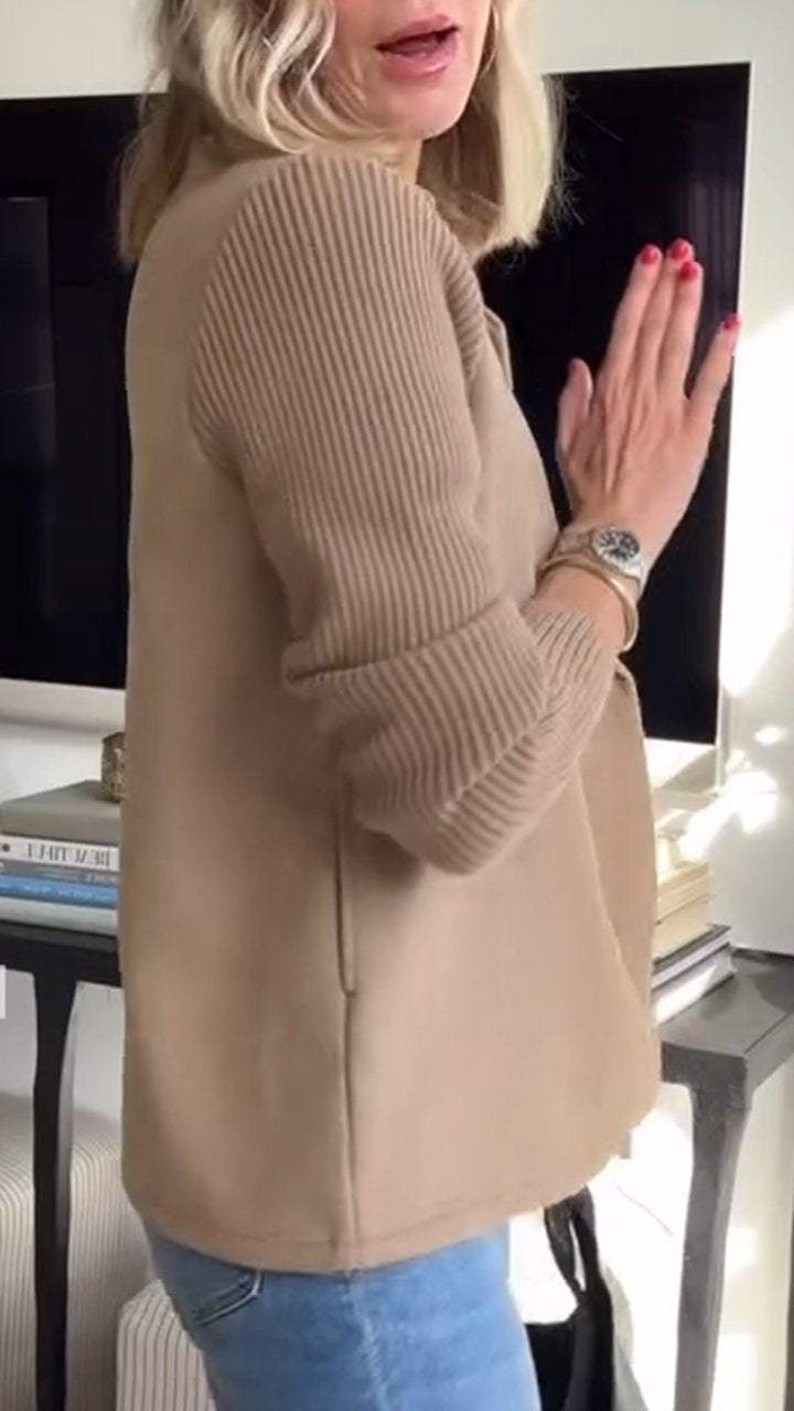 Lilly | Double-Breasted Knit Sleeve Blazer