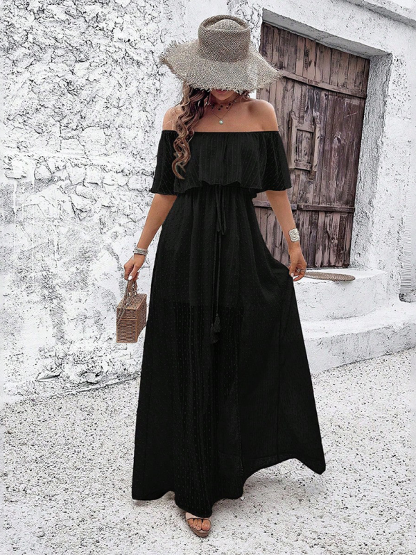 Kiara | Off-Shoulder Maxi Dress with Polka Dot Print and Slit