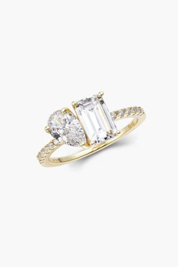 Heide | Sleek Emerald & Pear Cut Pavé Ring