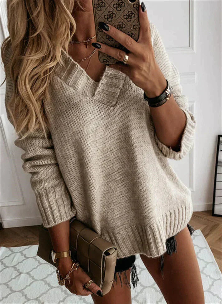 Tilly | Women’s Soft‑Knit V‑Neck Sweater with Relaxed Silhouette