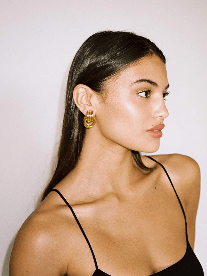 Flora | Knot Earrings Everyday Elegance